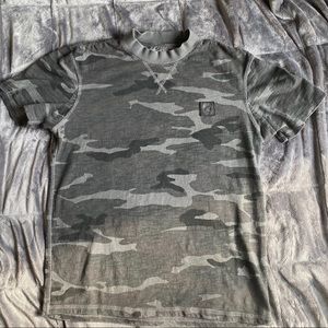 American Eagle t-shirt